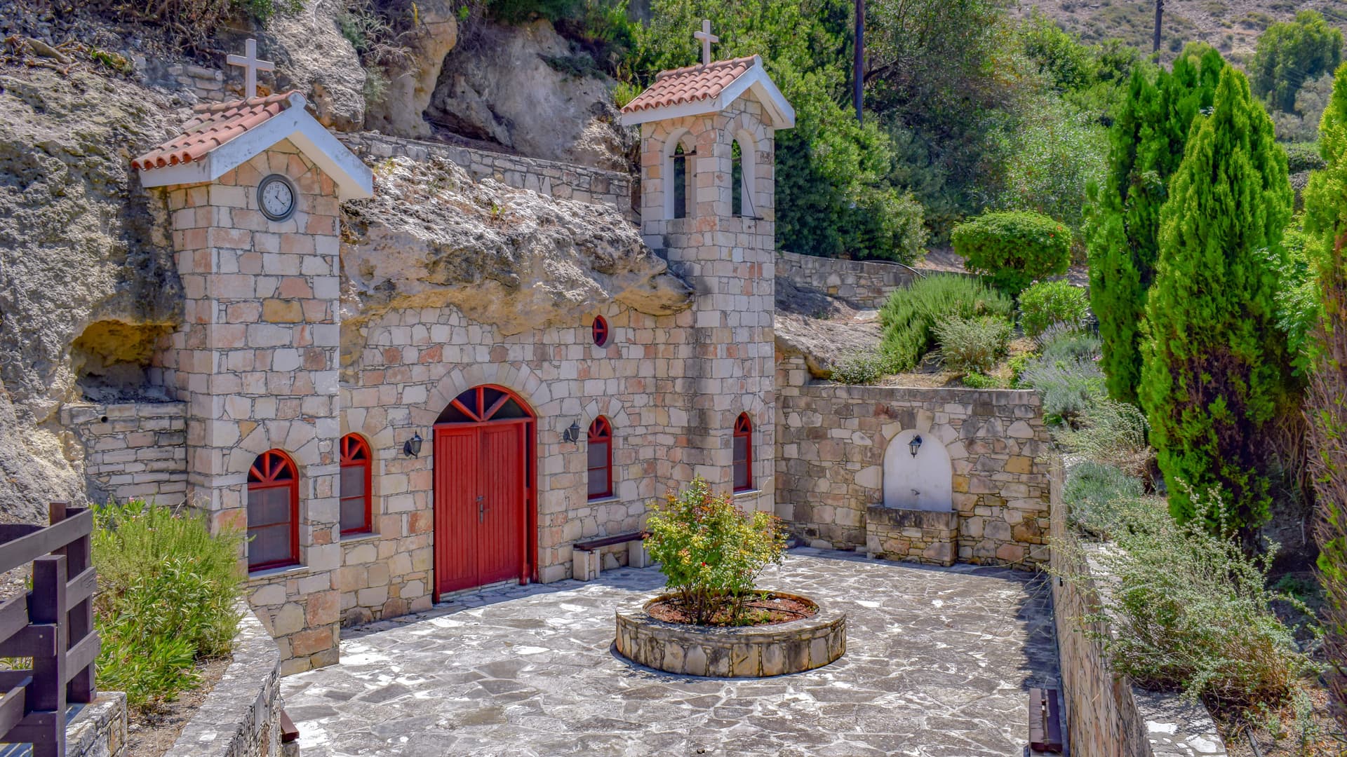 Iglesia Cueva de Yemrehana Krestos